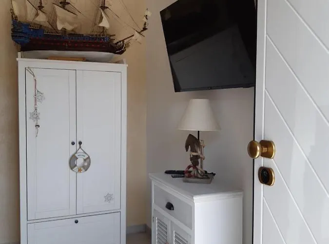 Soleil Royal Piano Terra * Viareggio